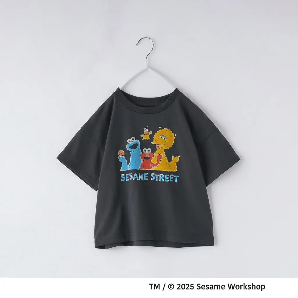 【THE SHOP TK】世界中で愛されている「セサミストリート」とのコラボレーションTシャツを発売！ 画像 11