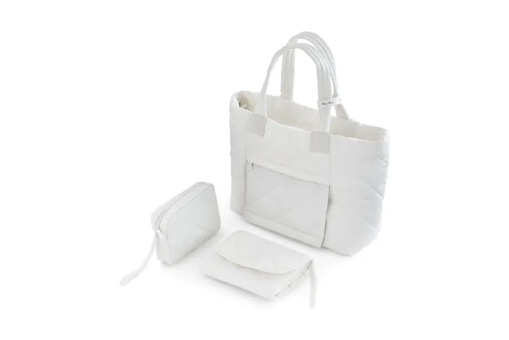 ママの使いやすい！が詰まった多機能マザーズバッグが登場。日常の忙しさに応えるために設計された多機能トート・AMELIE 3-WAY キルティングマザーズバッグ 画像 7