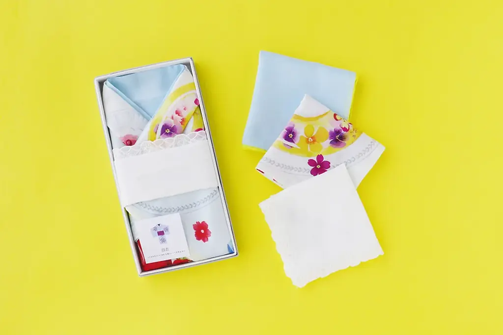 朝顔や向日葵など、夏の贈り物にぴったり!まるで折り紙アート「HANDKERCHIEF ORIGAMI ART」第2弾を期間限定で発売 画像 4