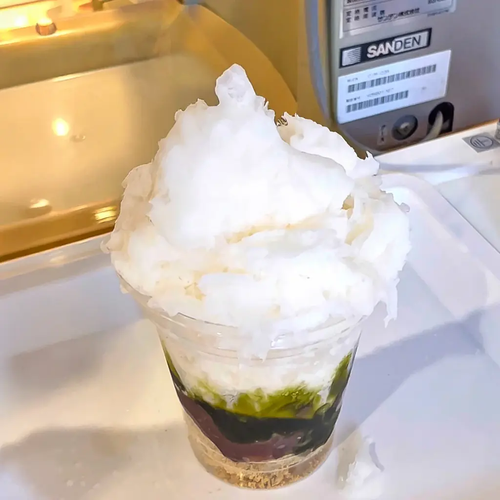 【7/25新発売】幻の“白バラ牛乳”でつくる、究極の濃厚かき氷。「抹茶」と「いちごミルク」が今だけ登場！ 画像 12