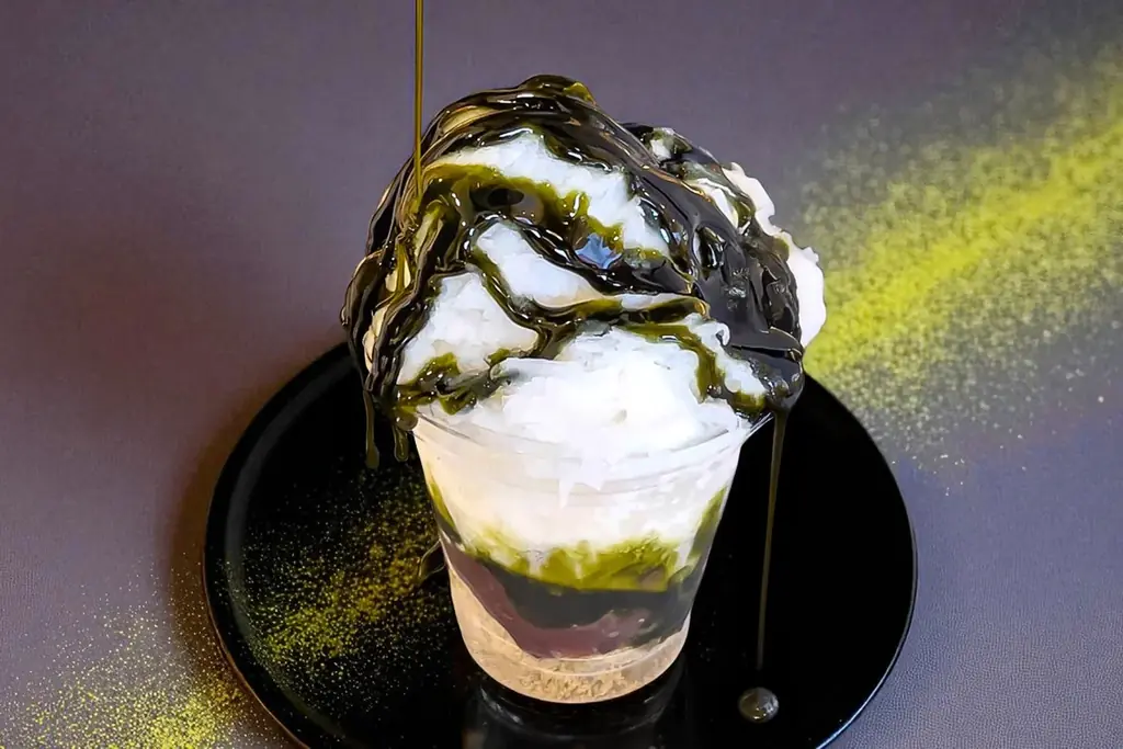 【7/25新発売】幻の“白バラ牛乳”でつくる、究極の濃厚かき氷。「抹茶」と「いちごミルク」が今だけ登場! 画像 7