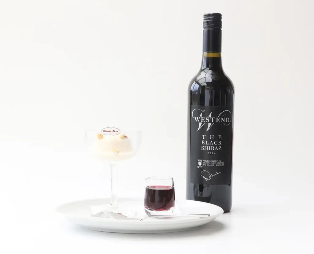 蔵直(R)ワイン専門店ヴィノスやまざきがおくるワイン×スイーツの新体験「ワイン de アイス mariage ハーゲンダッツ」メニューを期間限定で提供 画像 2