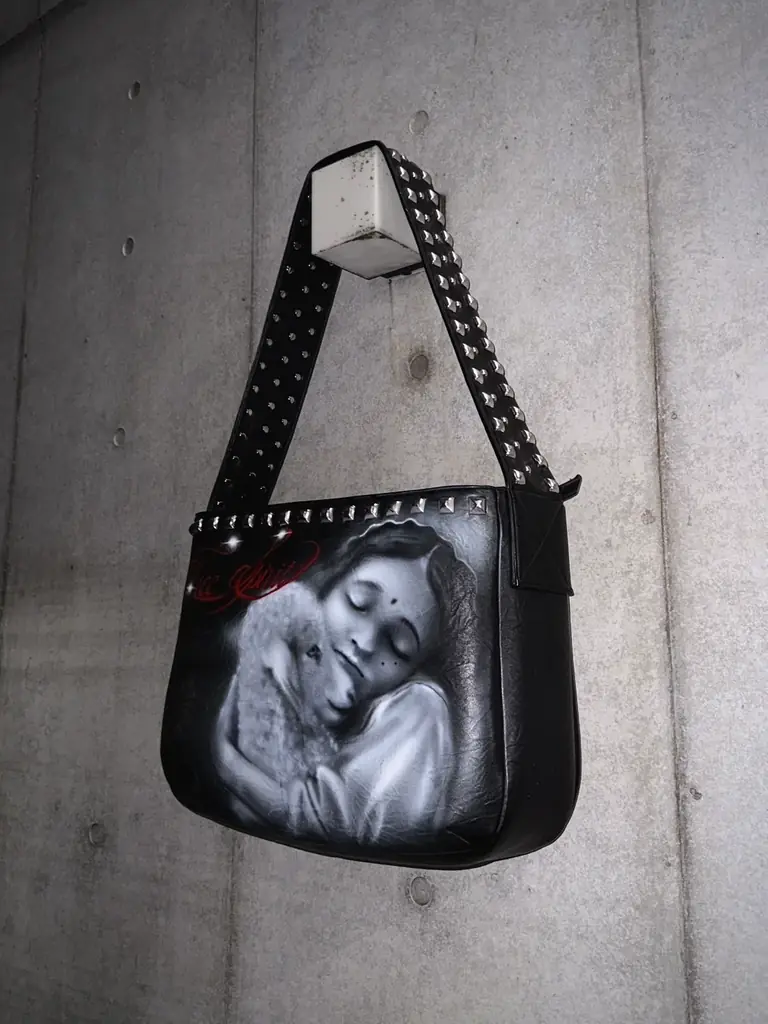 デザイナーYuki Otakeプロデュースのブランド「VI E DIT」、グラフィックアーティスト Kenshiroとのコラボレーションアイテムを販売開始 画像 2