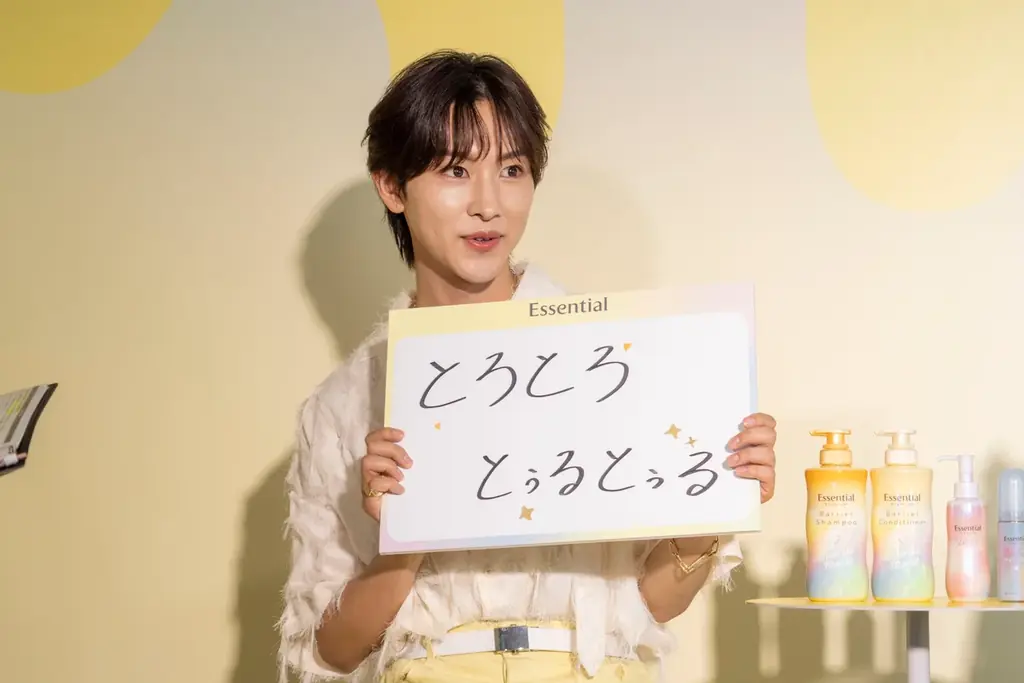ROIROM 結成後、初のリアルイベントに登場!Essential WebCM 『ROIROM 新たなデビュー』篇 発表会に登壇 画像 8