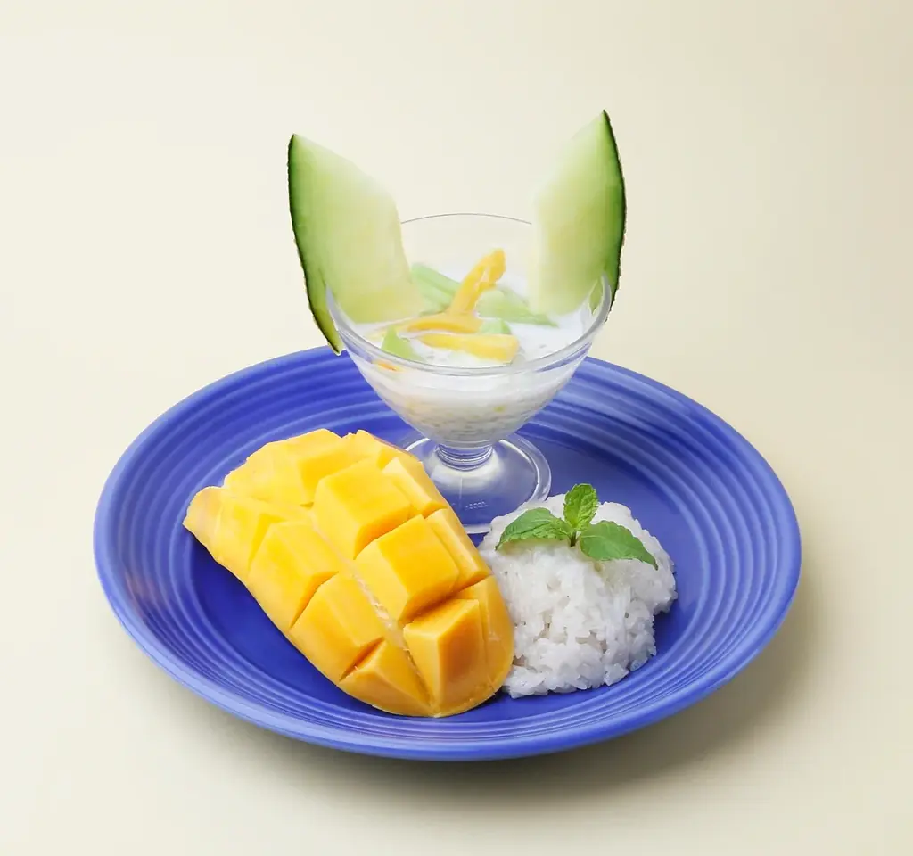 期間限定9日間! 神奈川県三浦市、丸次農園の木村親子が作るメロンを、新宿髙島屋レストランズ パークの21店で7/26(土)～8/3(日)の間、各店のメロンメニューにてお楽しみいただけます。 画像 15