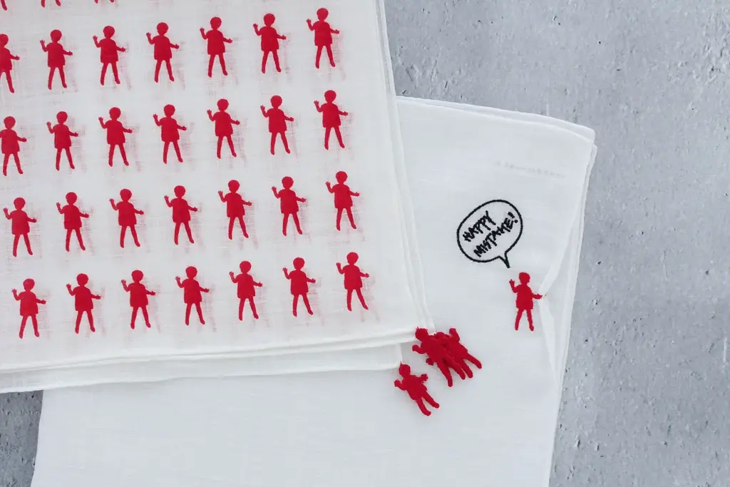 mintdesigns × CLASSICS the Small Luxury初のコラボハンカチーフが登場 – 日常に、デザインの遊び心を – 画像 3