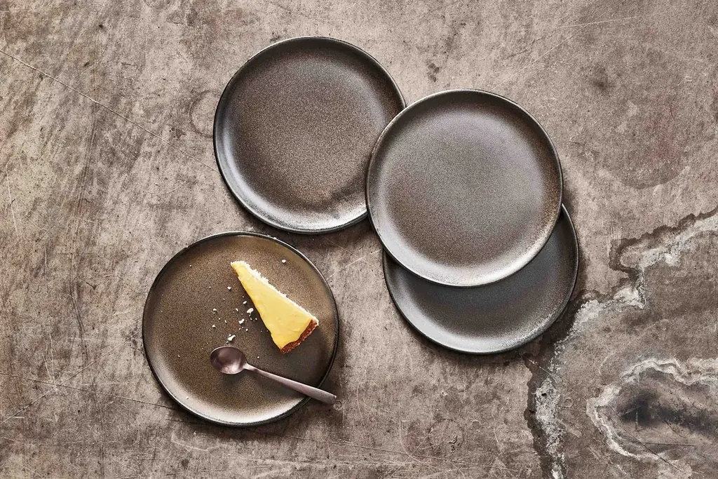 【北欧の美意識を食卓に】 デンマークの老舗ブランド aida から 自然のぬくもり感じる人気シリーズ RAW stoneware のご紹介 画像 7