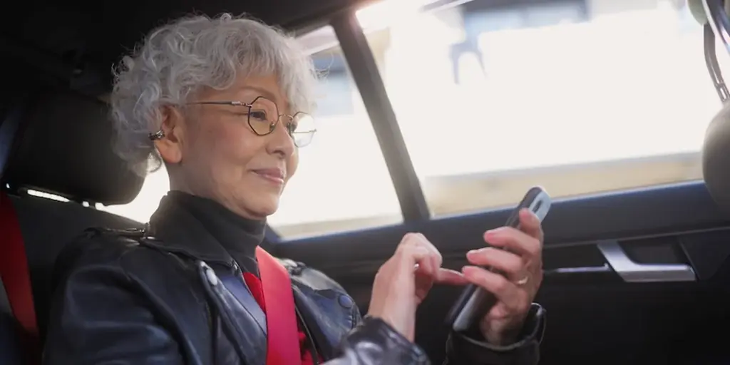 Uberシニア機能開始