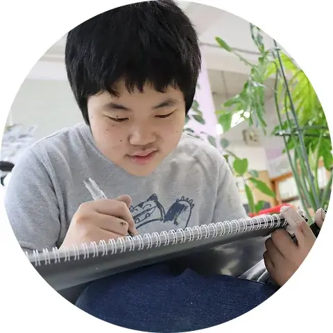 「命の尊さ」と「生きる力」を医療ウェアとグッズに込めて：クラシコ × ワンダーアート第三弾プロジェクト始動 画像 15