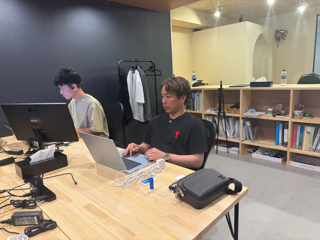 「ごめん、ローン落ちた…」は、もう言わせない。リフォーム業界の悪習“気まずい2週間”を撲滅する、スマホで完結するローン審査革命。 画像 1