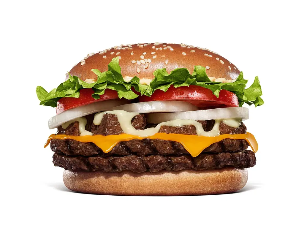 バーガーキング®「ステーキソースワッパー®」のリッチな新作が完成！直火焼きビーフと角切り牛肩ロースを香り高くコク深い新開発の本格芳醇チーズソースで仕上げた「プレミアムステーキソースワッパー®」新発売！ 画像 3