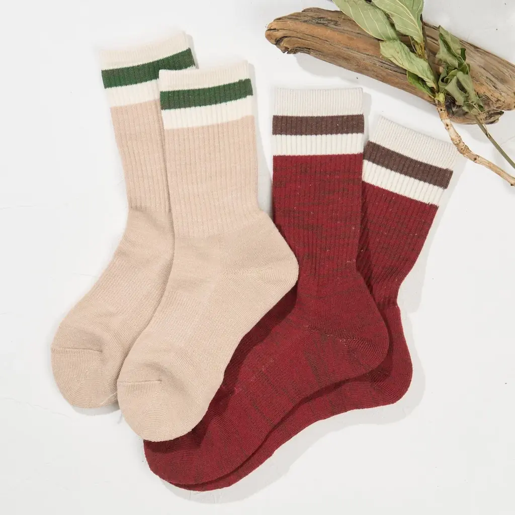 8月11日は山の日。アウトドアシーズン本番！ 天然素材の心地よさと機能性を両立した、くらしきぬ初の「アウトドア用靴下」が新登場。 画像 4