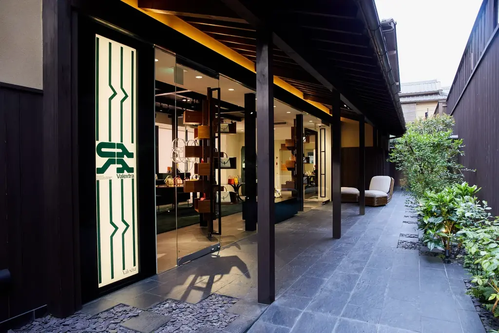 ヴァレクストラ 大丸京都店 POP UP STORE “SUMMER ESCAPE” 画像 4