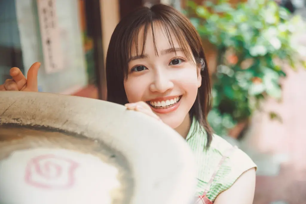 2025年7月28日発売！南後杏子アナ熱海旅特集のB.L.T.9月号