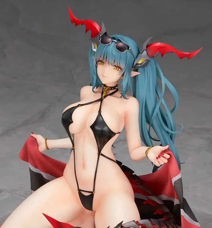 『アズールレーン』より、「レーゲンスブルク 闇龍と光の海岸Ver.」フィギュアが登場。あみあみ限定特典付きでご案内中。 画像 14