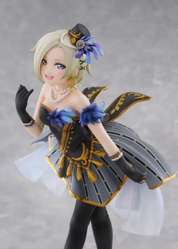 『ラブライブ！虹ヶ咲学園スクールアイドル同好会』より、「ミア・テイラー」をソロ曲「I’m Still…」の衣装にてフィギュア化。 画像 15