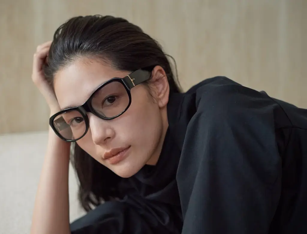 「Zoff」と熊谷隆志氏が4年ぶりのコラボレーションアイウェアコレクション「Zoff｜takashi kumagai」 画像 12