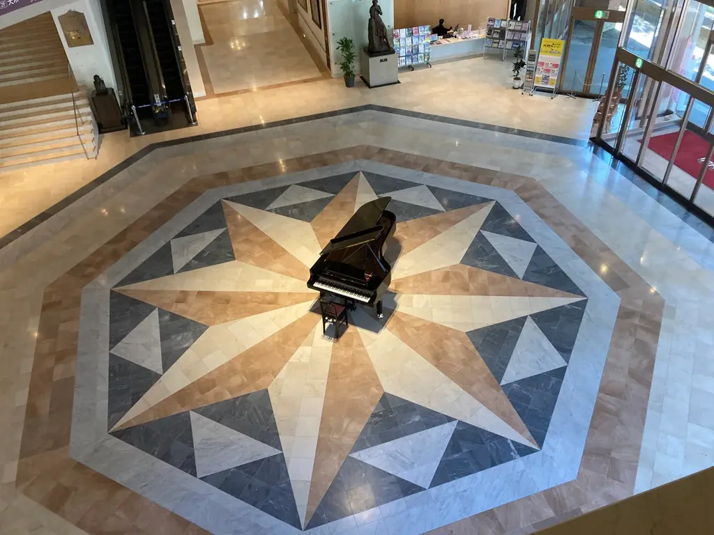 サロン・ド・ピアノ始動