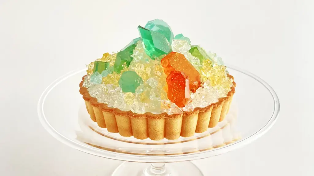 食べられる誕生石！8月の誕生石ペリドットをイメージしたアイスタルトを20台の限定販売 画像 1