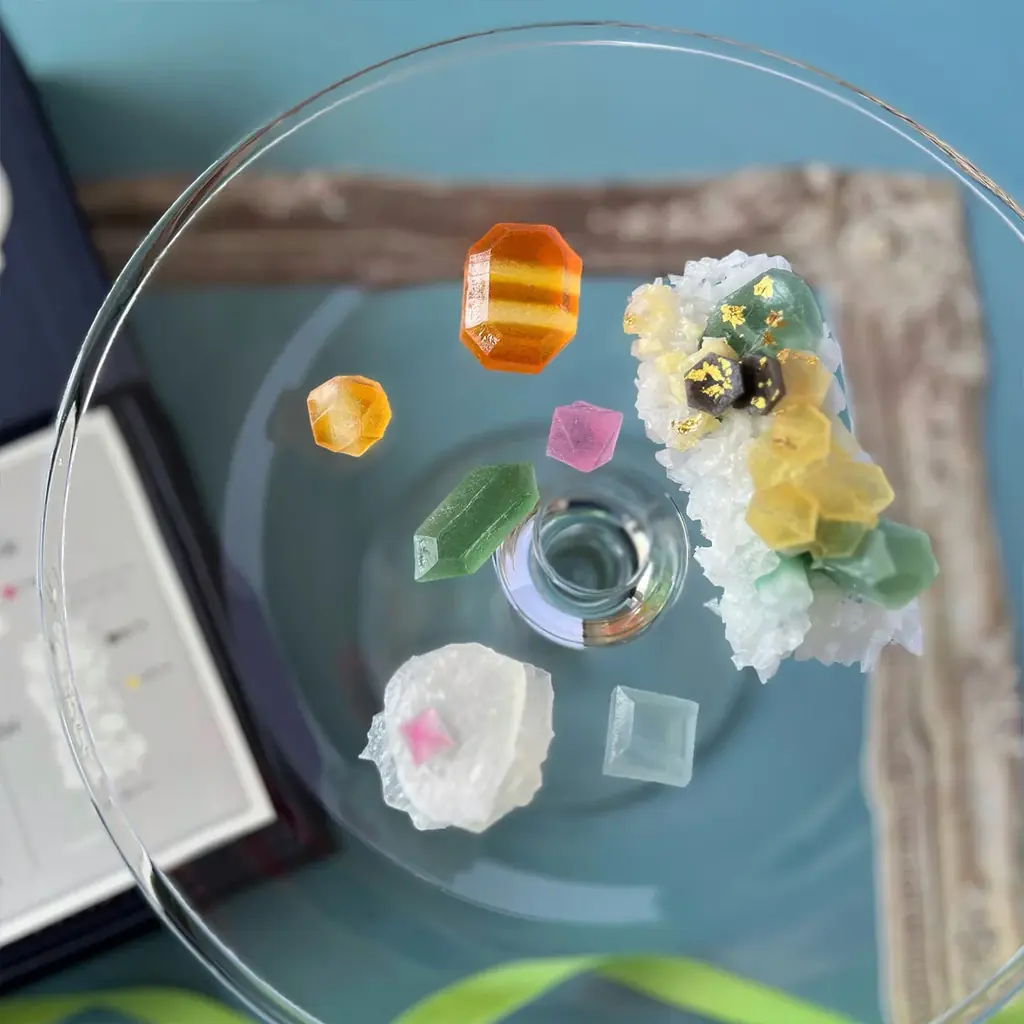 食べられる誕生石！8月の誕生石ペリドットをイメージしたアイスタルトを20台の限定販売 画像 8