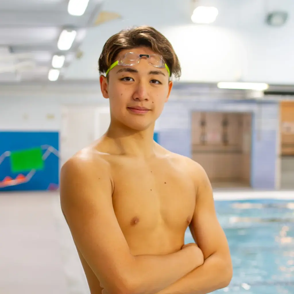 競泳・日本記録を塗り替えた高校生スイマー・今福和志選手とSWANSアドバイザリースタッフ契約を締結 画像 1