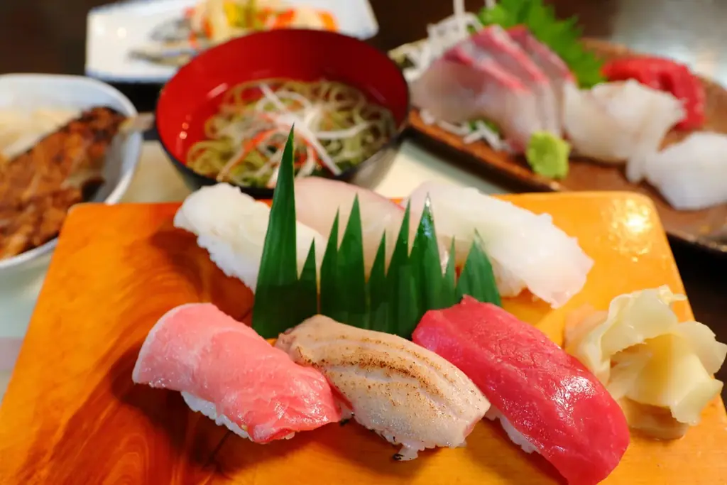 【9月27日(土)出発】心も体も満腹!甑島くいだおれツアーを開催します! 画像 2
