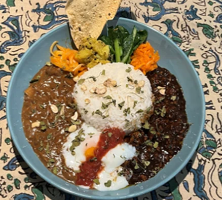 【カレー店の倒産激増の影響】で「カフェカレー」が、「ブラックカレー」で再ブレイクする予感!2025年カレートレンド「ディープリッチ黒カレー」が急速に浸透!緊急でメディア限定で個別セミナーを開催! 画像 7