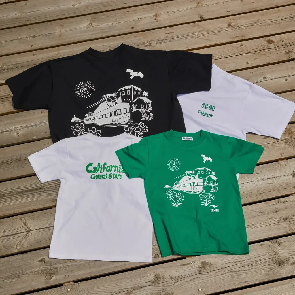 江ノ電 × California General Store × アーティスト RYU AMBE、湘南の夏を彩る限定トリプルコラボアイテムが登場 画像 2