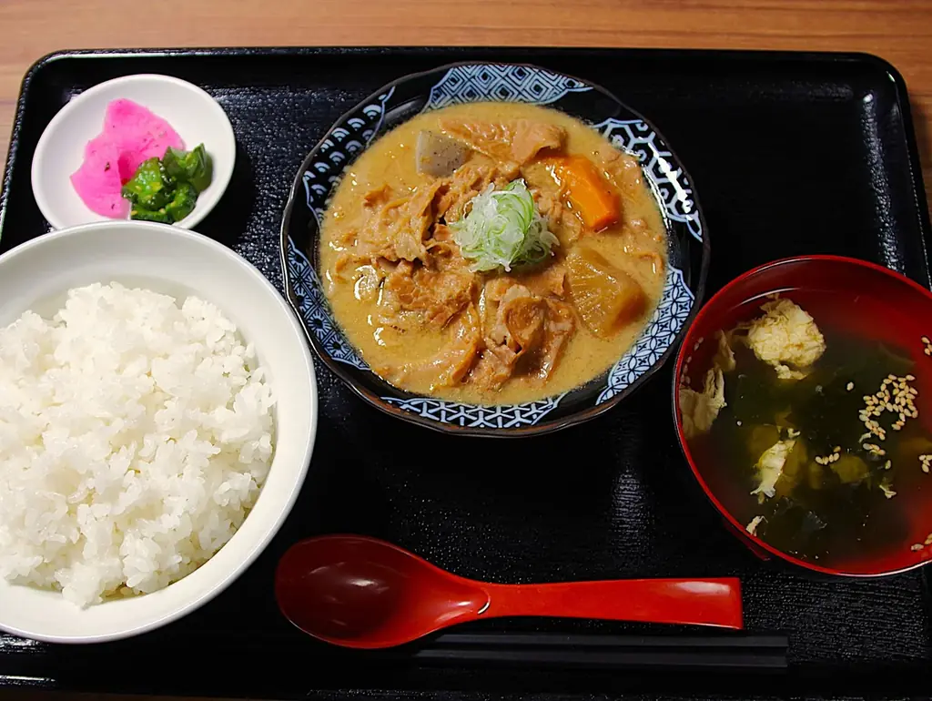 なぜ真夏に！？　極上[とろフワ]煮込みの専門店「煮込の我家　本店」8月1日オープン！ 画像 5