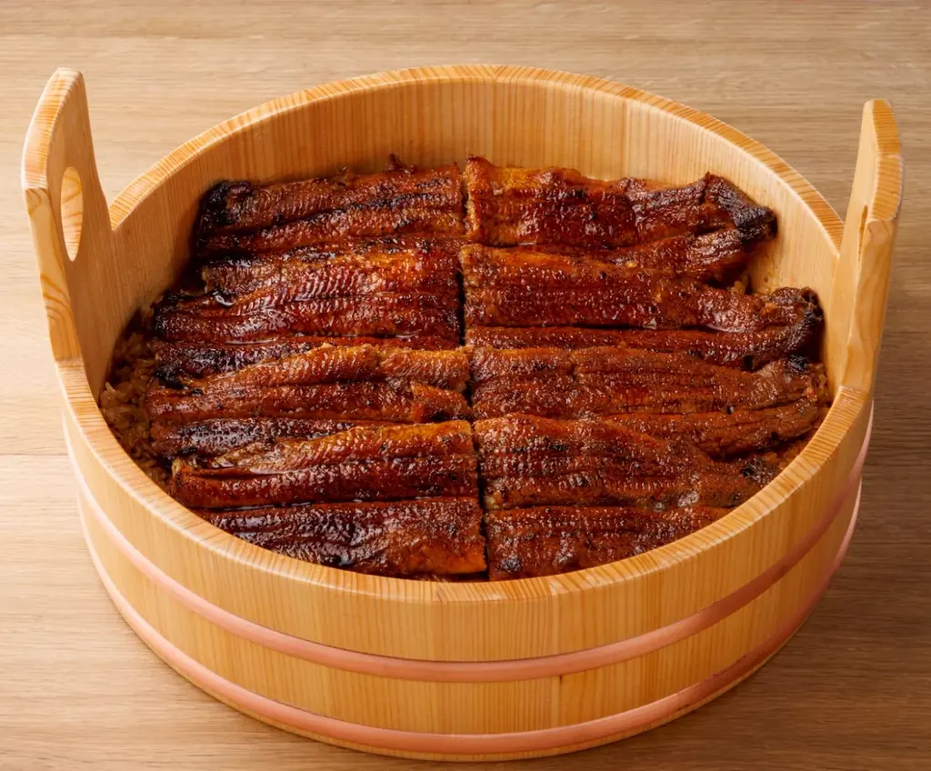 名古屋発コスパ最強と行列の絶えない、「昼だけうなぎ屋」監修の、新ブランド：炭焼鰻と特選和牛「ふじさん」名古屋の玄関口である名古屋駅に8月1日オープン！ 画像 6