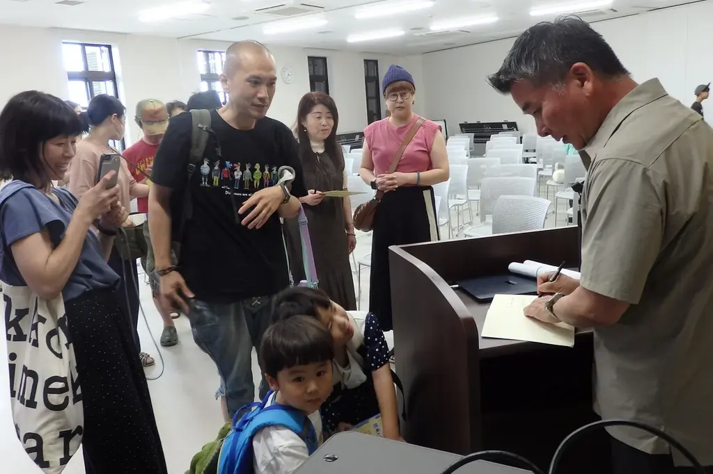 五大陸の動物ジオラマや日本の伝統玩具人形656点 画像 2