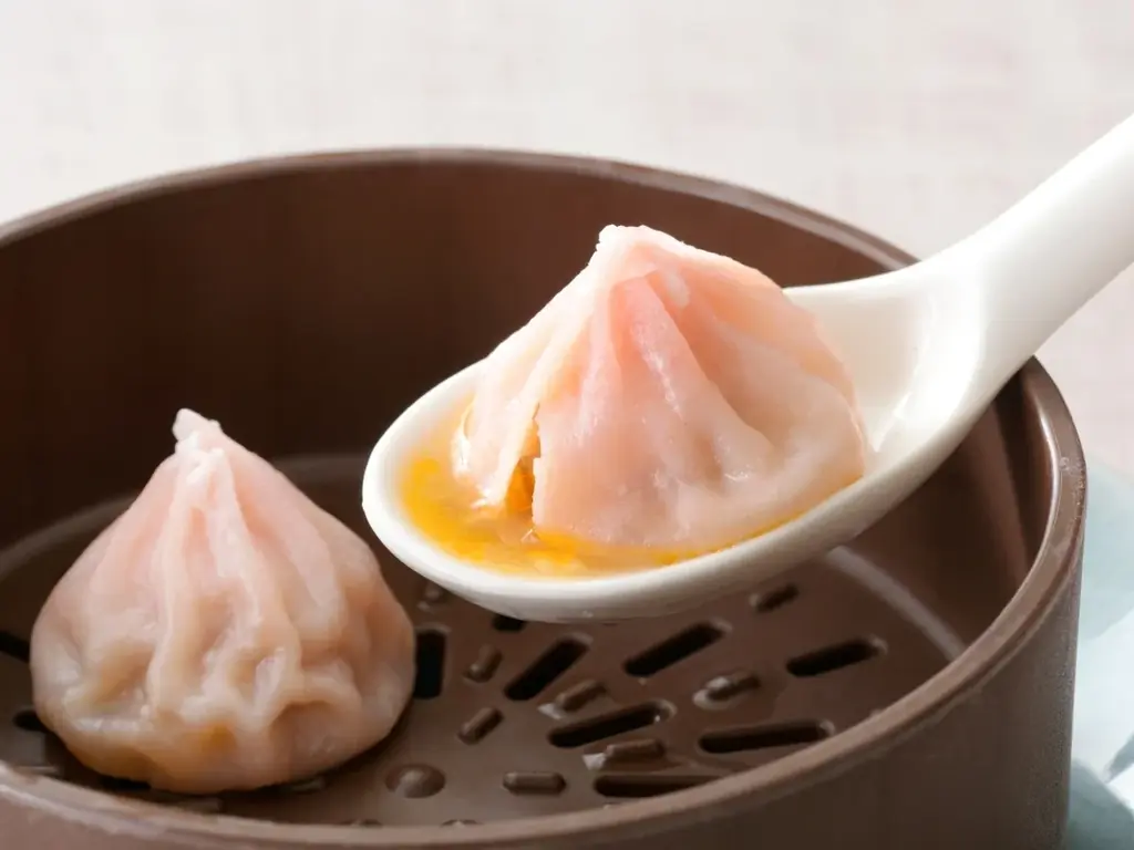 【夏休みはご家族でお得に本格中華を食べ放題‼】8/8迄！『ザ ブッフェ 包包點心』にて小学生料金が全コース一律999円(税込1,099円)でご利用できるキャンペーンを開催！お得にブッフェを楽しもう！ 画像 7