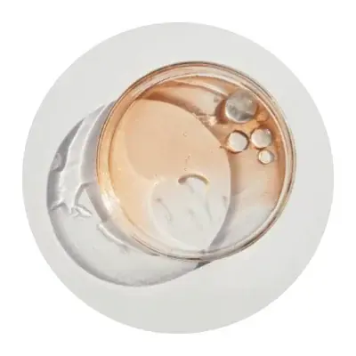 メイクアップアーティストが作った長期的な美しさをサポートするクリーンビューティーブランドrms beauty から「ラディアンスロックセッティングミスト」が新登場！ 画像 3