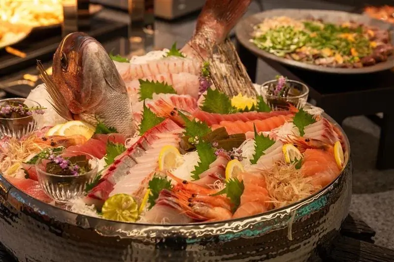 北陸の旬を堪能するビュッフェレストランをオープン。8月1日開業の「山中温泉 河鹿荘」で、心躍る美食体験を。 画像 6