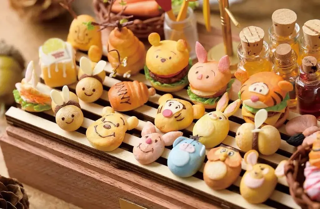 “大人ディズニー” の新スタイル！夢の国の小さなお店と、魔法のパーティーへようこそ！『樹脂粘土でつくる ディズニーミニチュアフード』創刊 画像 5