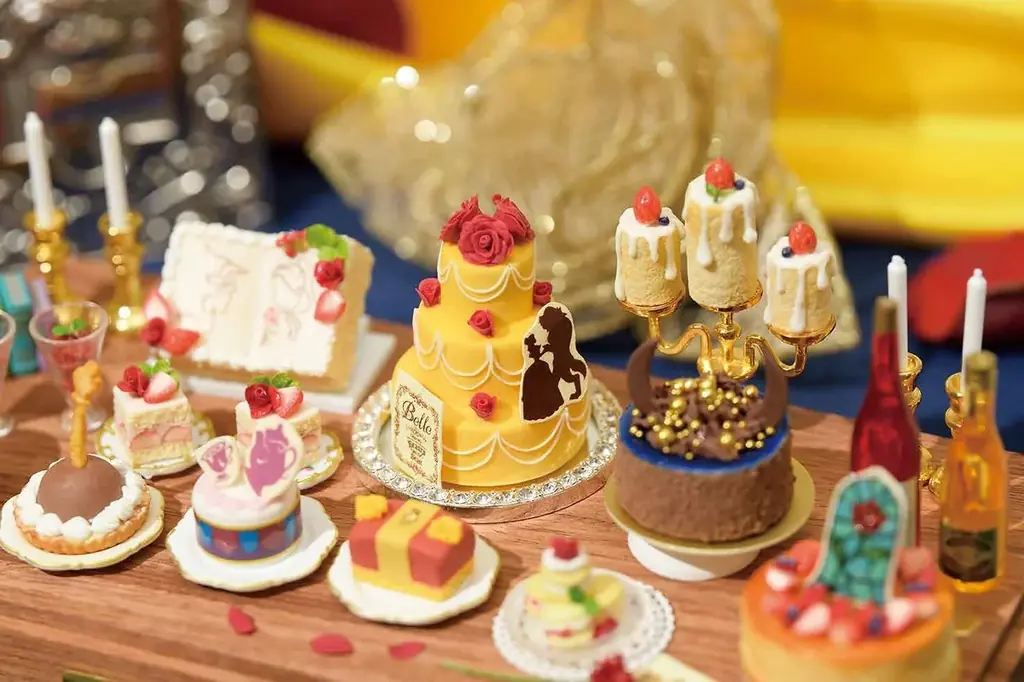 “大人ディズニー” の新スタイル！夢の国の小さなお店と、魔法のパーティーへようこそ！『樹脂粘土でつくる ディズニーミニチュアフード』創刊 画像 7