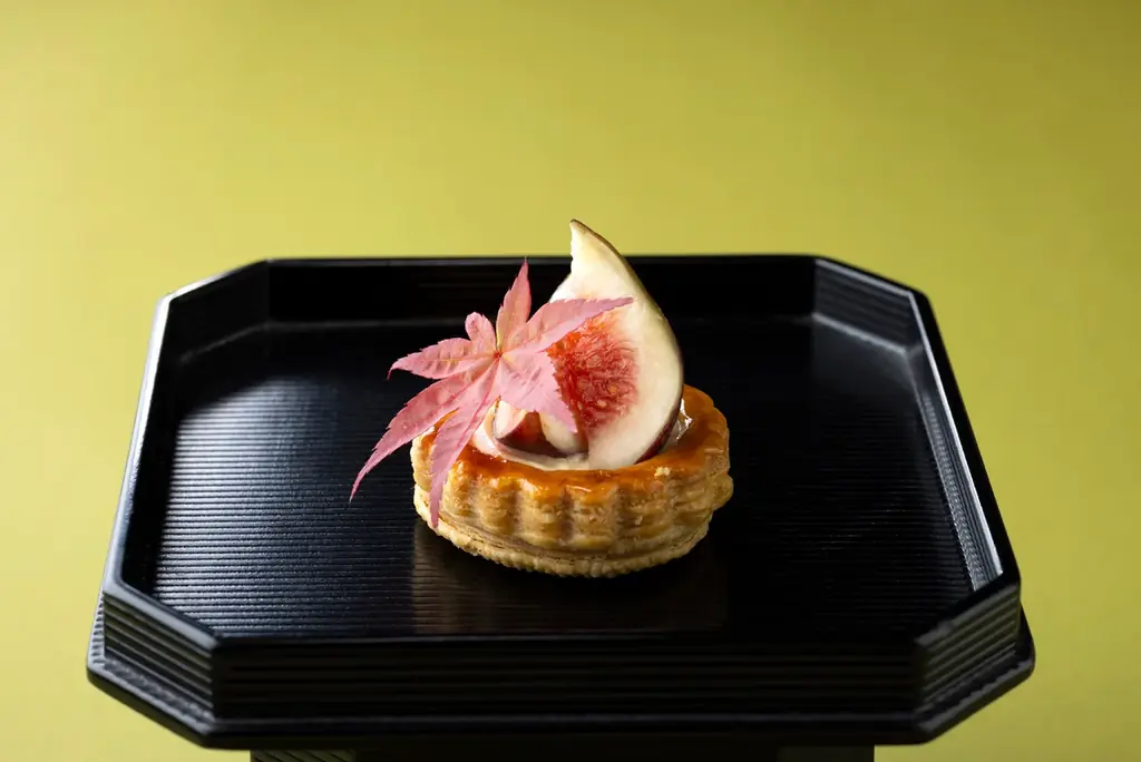 【シェラトン都ホテル東京】中秋の名月に想いを寄せ、見立ての美と味わいを楽しむ「お月見アフタヌーンティー」を発売 画像 5