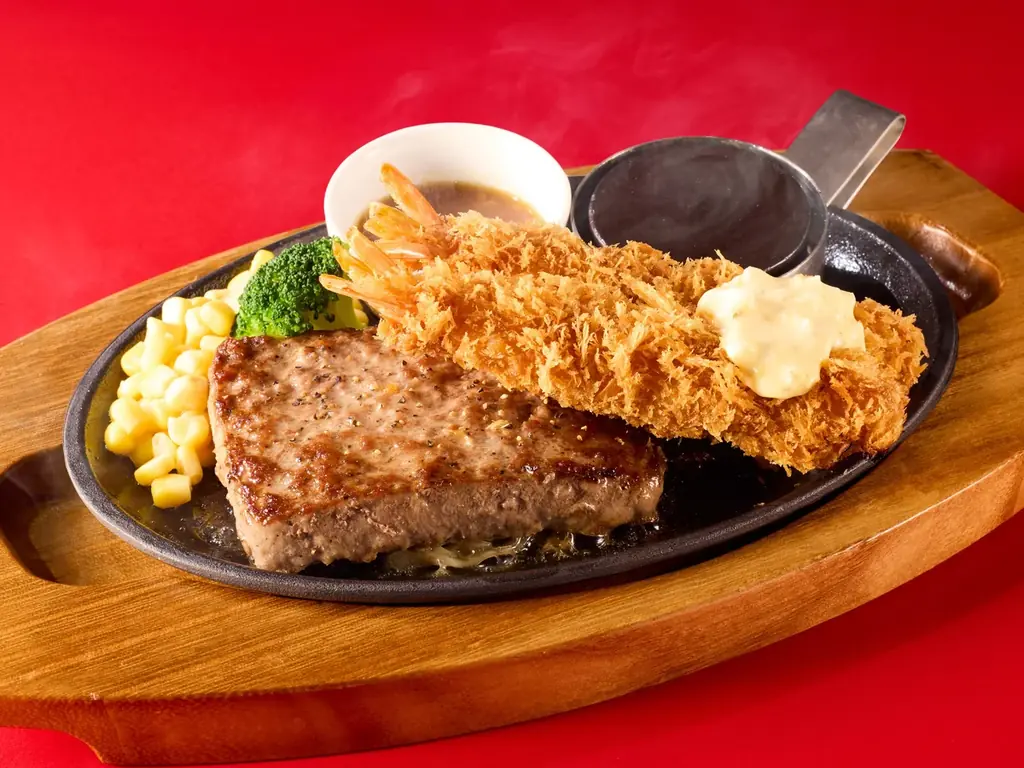 【ココス】ビーフ100％、旨みたっぷりのお肉が夏野菜やガーリックとマッチする！ココスが「ビーフハンバーグステーキフェア」を開催！ 画像 4