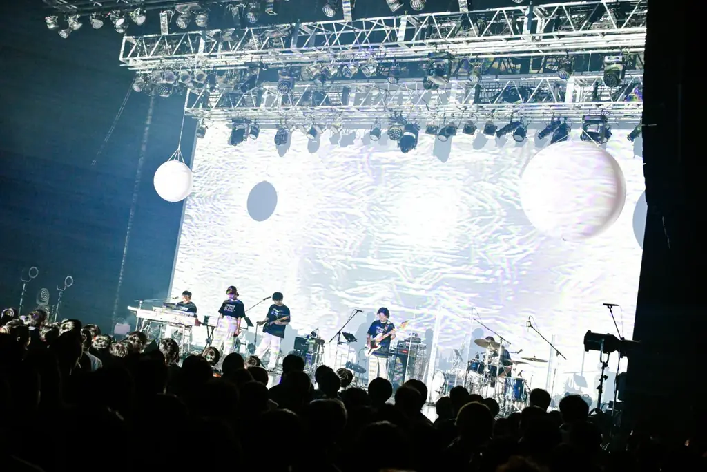 楠木ともり、東名阪Zeppツアー完走！メジャーデビュー5周年を記念した映像商品「ALL VIDEO SONGS 2020-2025」ジャケット写真が公開！ 画像 8