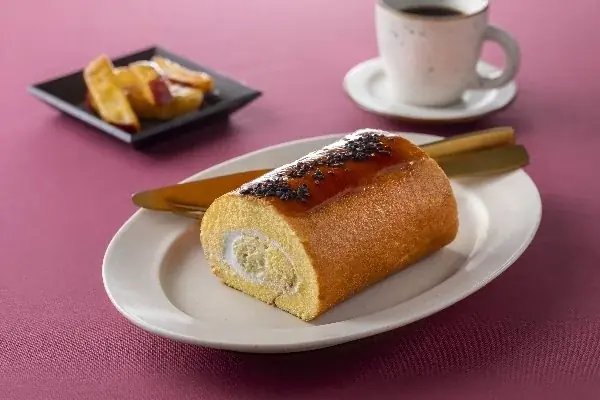 プレシア×おいもやさん興伸　人気のお芋スイーツを8月1日（金）から期間限定発売 画像 4