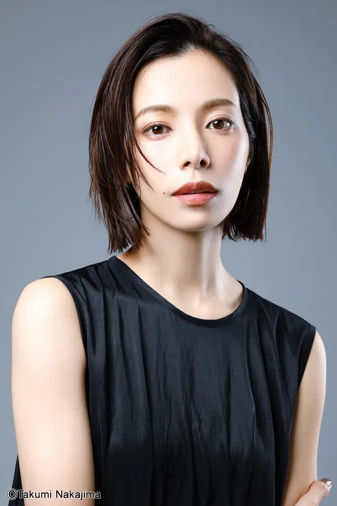 桜井ユキ×中島歩、夏の記憶に残る服、「UA SUMMER 2025」、ショートムービーを公開 画像 2