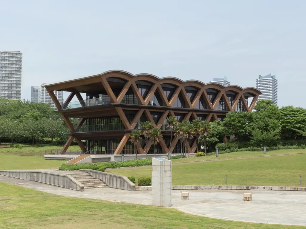 結婚式都内クチコミNo.1のCRAZY、初のレストラン「CRAZY GRANDE MAISON」を横浜市 みなとみらい21地区に開業 画像 1