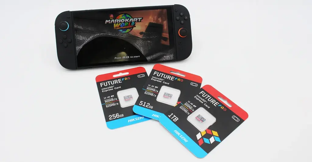 microSD Express発売