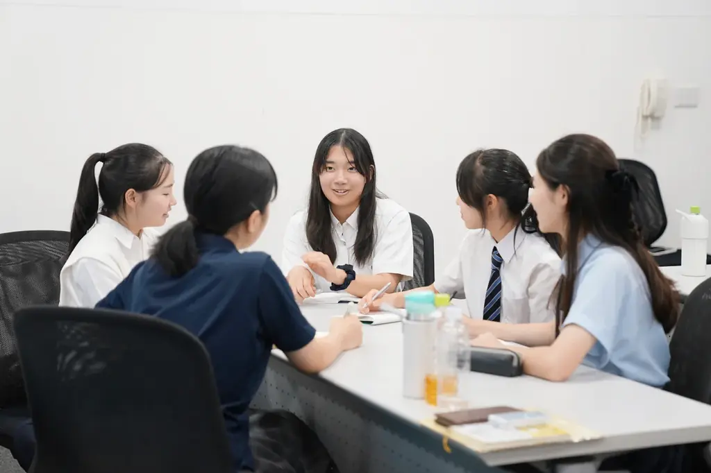 外務省・文部科学省後援 全国高校生英語プレゼンテーションキャンプ第４回「GEM Talks」が閉幕 高校生が大阪・関西万博の舞台に登壇！“私が実現したい2045年の社会”を英語で発信 画像 5
