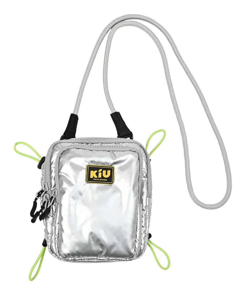 気候に寄り添い、日常を彩る アウトドアアクティビティブランド『KiU』より気分で選ぶ『KiU 2025 Fall & Winterバッグコレクション』が登場！ 画像 17