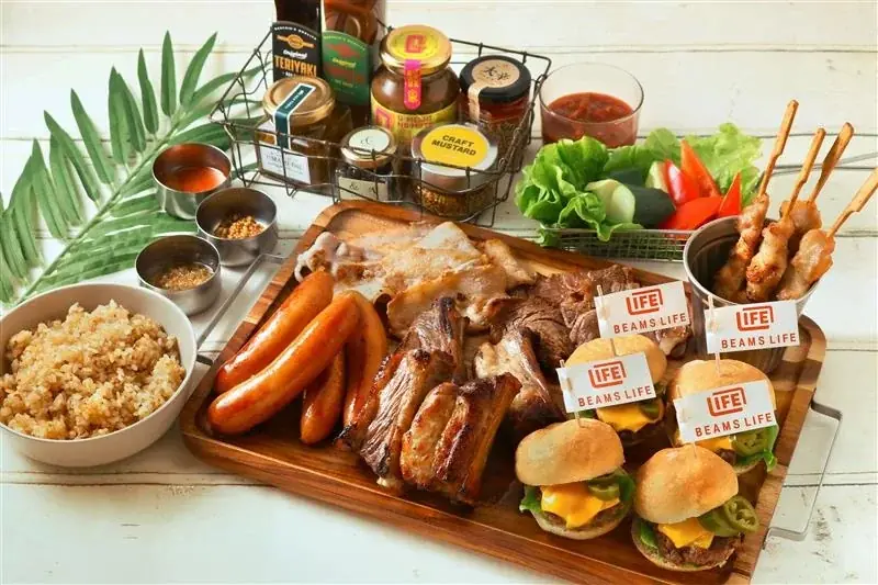 【横浜モアーズ屋上】モアーズBBQビアガーデンにて、『ビームス ライフ 横浜』との期間限定コラボプランを8/8（金）よりスタート！ 画像 4