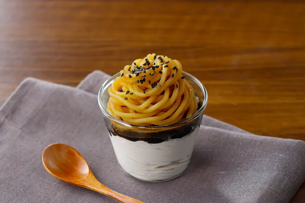 さつまいもシーズン到来にあわせて売上ランキング上位のカフェメニューから“味付けなし”が新登場！『紅天使の焼き芋フライ プレーン』2025年8月6日(水)発売 画像 2