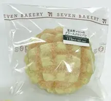 【北海道のセブン‐イレブン限定】「富良野メロンのクリームメロンパン」を7月29日(火)より発売します 画像 2