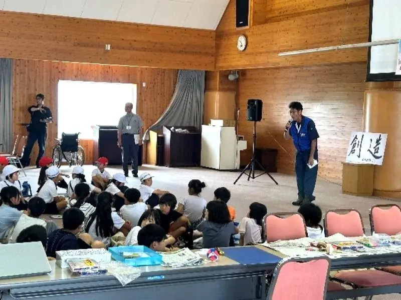 【岡山大学】岡山大学総合技術部が岡崎嘉平太記念館「令和7年度わくわく科学塾」に出展しました 画像 2