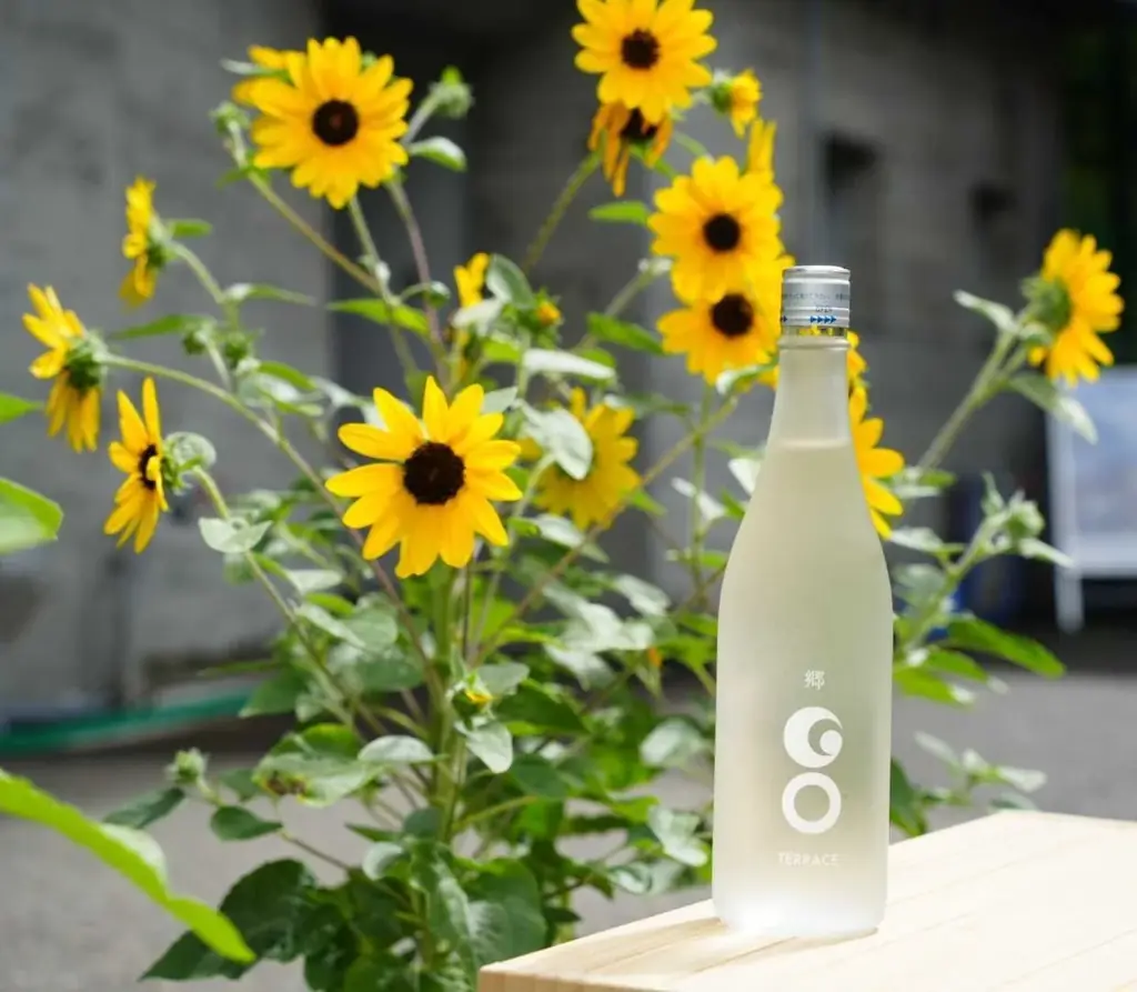 津南醸造は、来場者とひまわりを植える植栽イベントを開催しました 画像 3